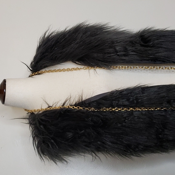 NEW Boutique Faux Fur Vest Black - Picture 14 of 15